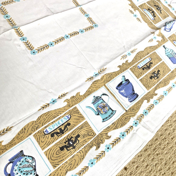 Vintage Mid Century Cotton Tablecloth Colonial Motif Blue & Tan 40" X 50" Flaw - Picture 5 of 10